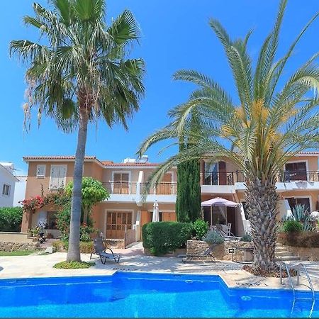 Eden Gardens Vila Pafos Exterior foto