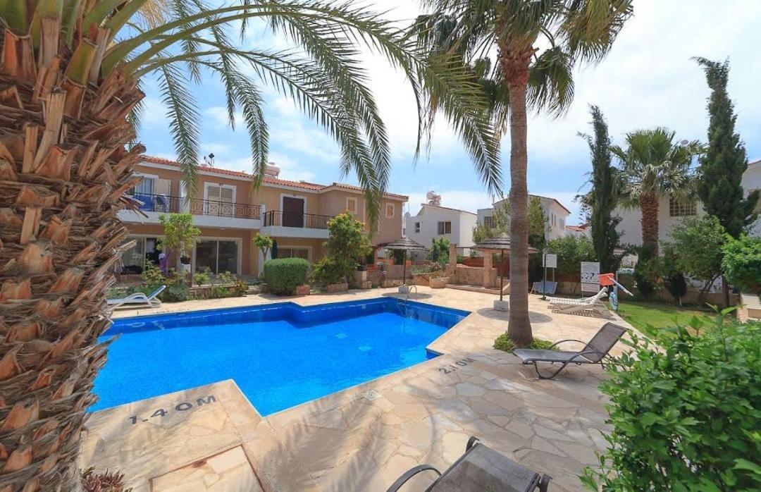Eden Gardens Vila Pafos Exterior foto