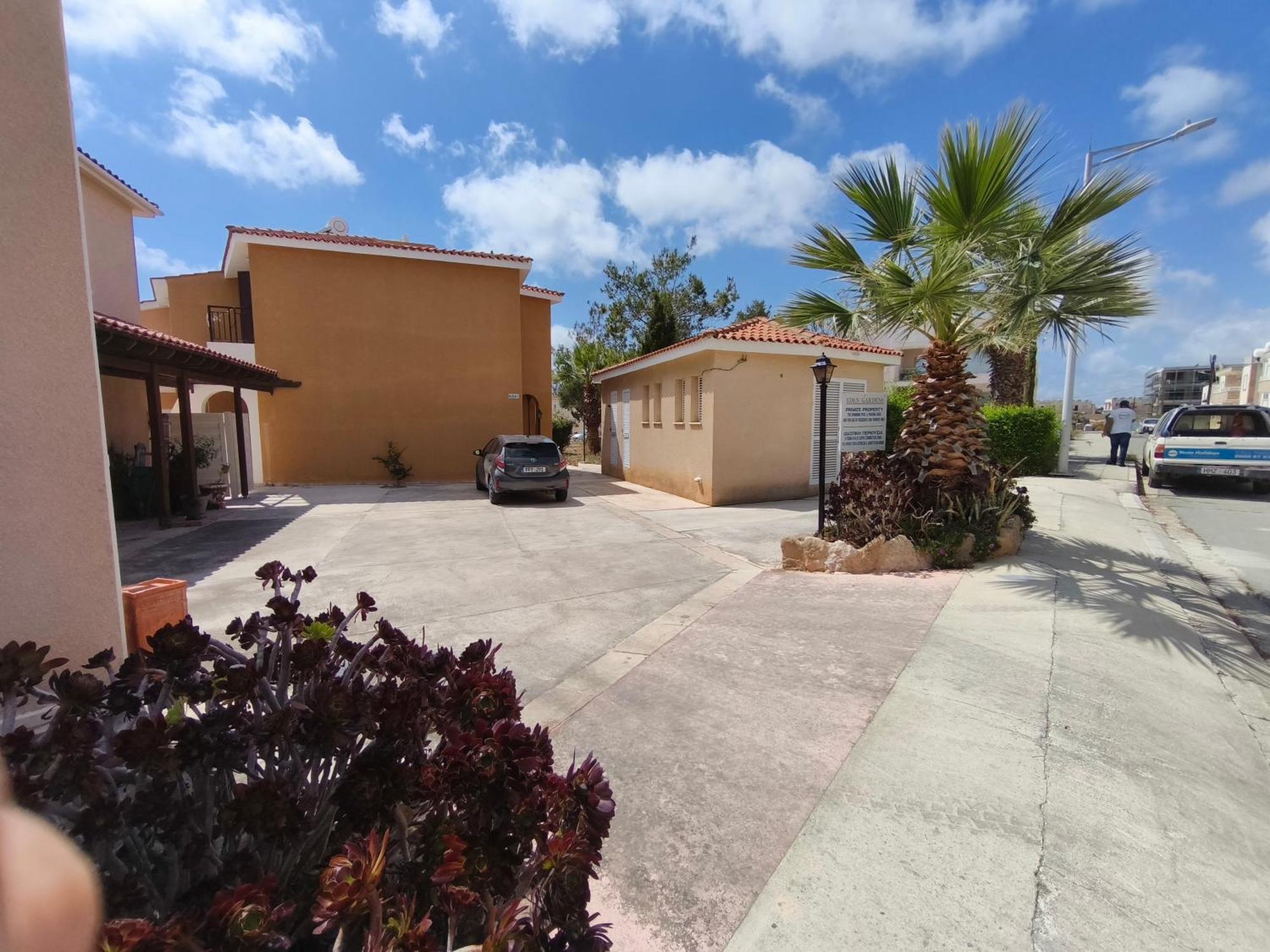 Eden Gardens Vila Pafos Exterior foto